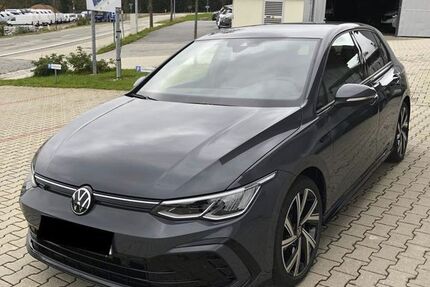 VW Golf 29.800 km 24.690 &euro; Ringelai 94160