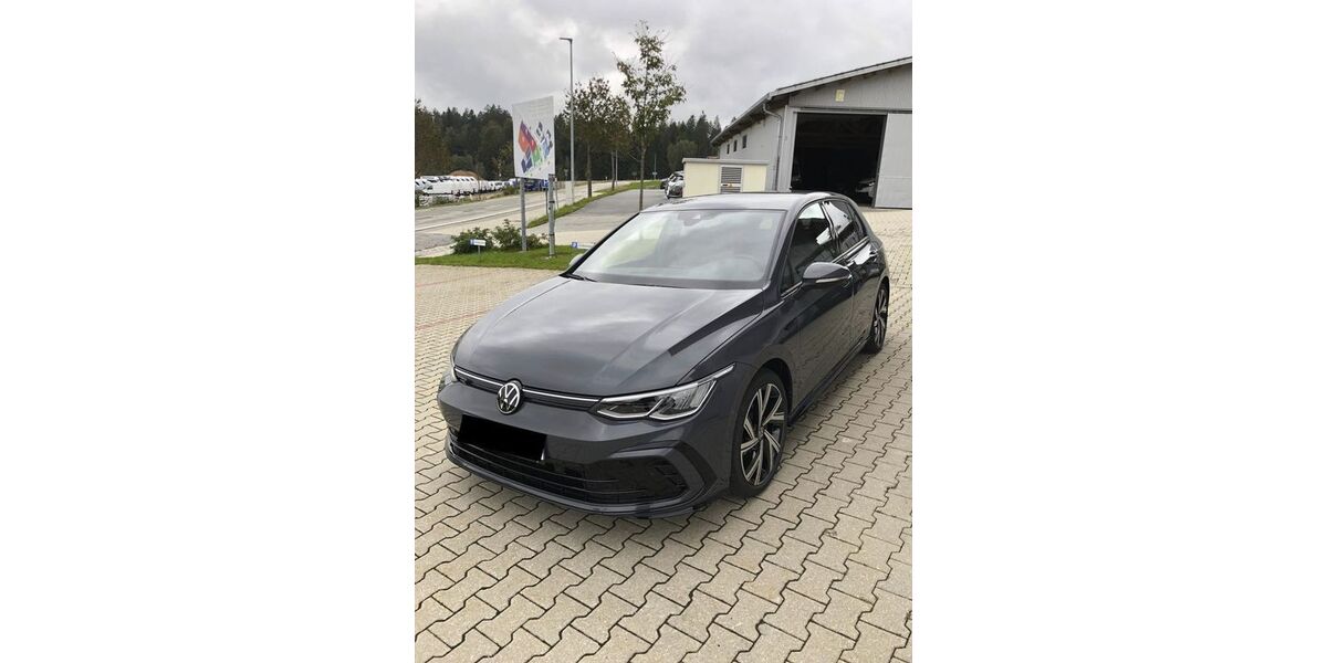 VW Golf 29.800 km 24.690 &euro; Ringelai 94160