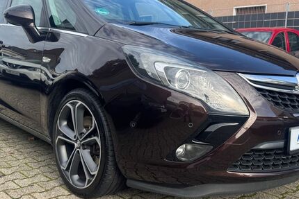 Opel Zafira 148.846 km 8.600 € Köln 50858