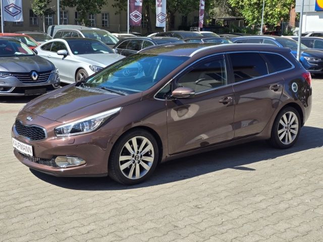 Kia ceed / Ceed 145.600 km 8.490 &euro; Berlin 12247