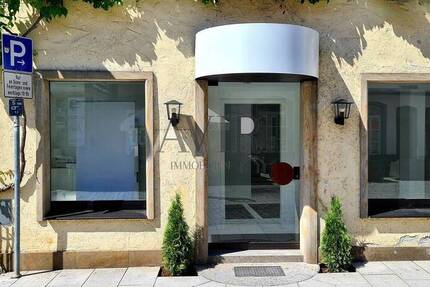 PROVISIONSFREI veränderbare Gewerbeimmobilie im Stadtkern Forchheim: Büro, Studio, Gastronomie, Friseur, Gewerbe 3 zimmer