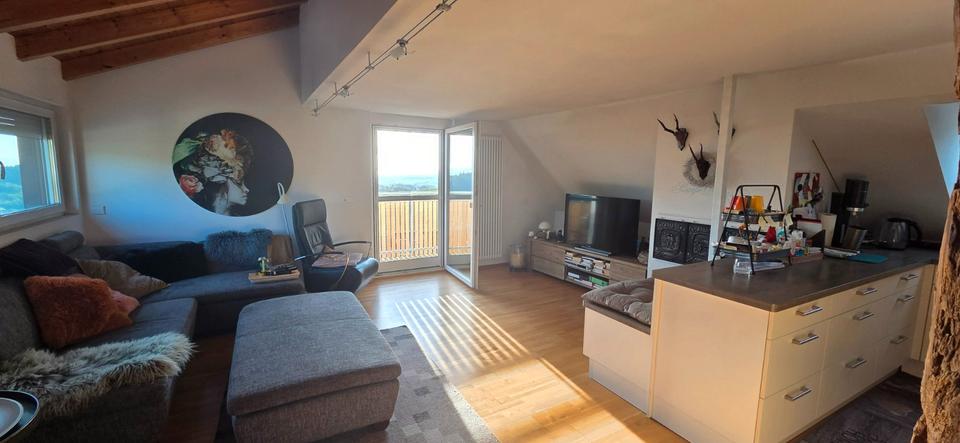 Dachgeschoßwohnung Sasbachwalden - 2.5 Zimmer, 60 m&sup2;, 720&euro; | Angebot:26670390