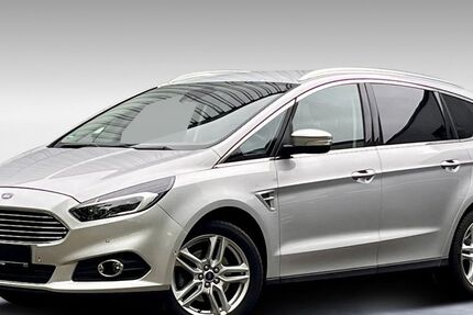 Ford S-Max 89.000 km 14.800 &euro; Bad Lippspringe 33175