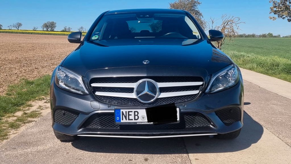 Mercedes-Benz C 200 98.000 km 17.900 &euro; Nebra 06642