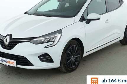 Renault Clio 50.829 km 11.890 &euro; Hamburg 22529