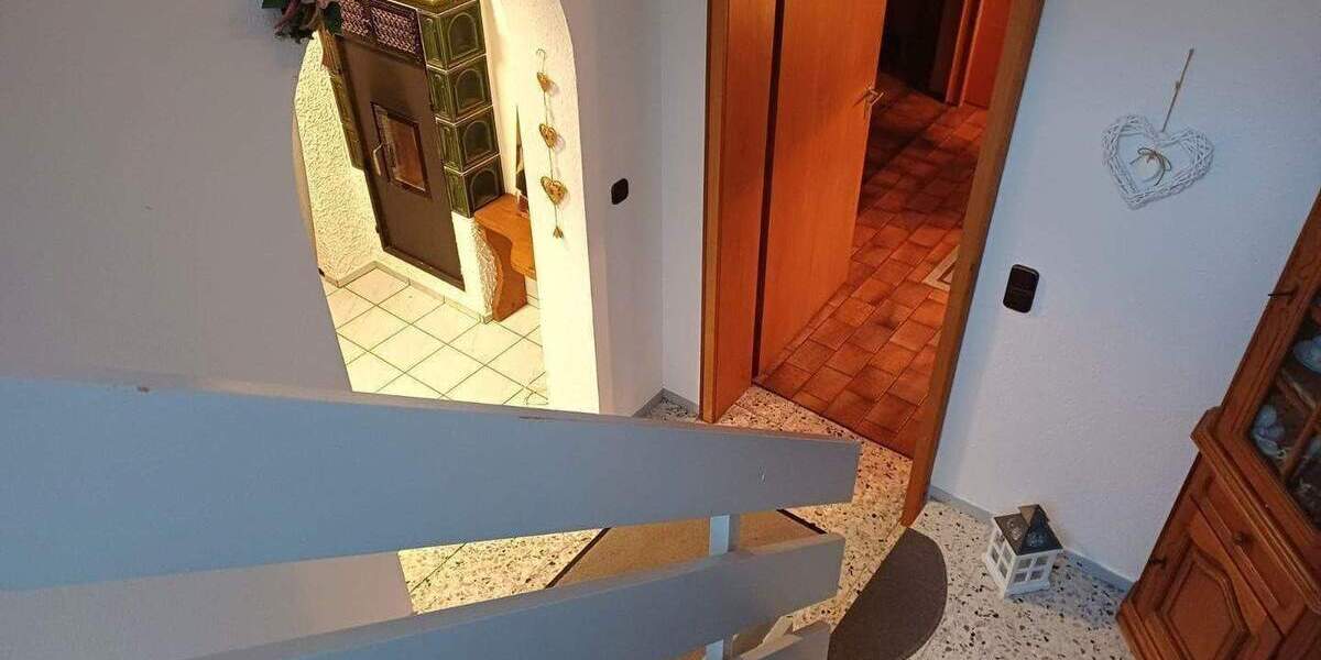 Mehrfamilienhaus, Wohnhaus Sankt Ingbert Rohrbach - 6 Zimmer, 225 m&sup2;, 335.000&euro; | Angebot:26275553