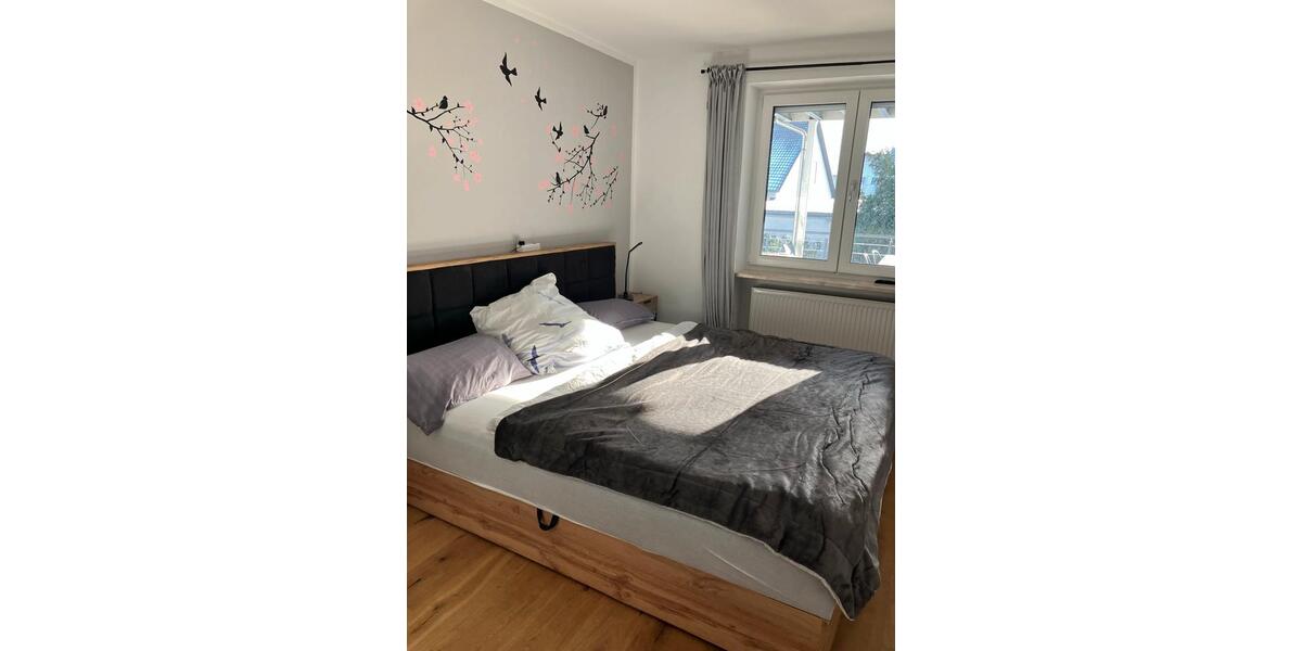 Erdgeschoßwohnung Gaimersheim - 5 Zimmer, 140 m&sup2;, 1.800&euro; | Angebot:25342319