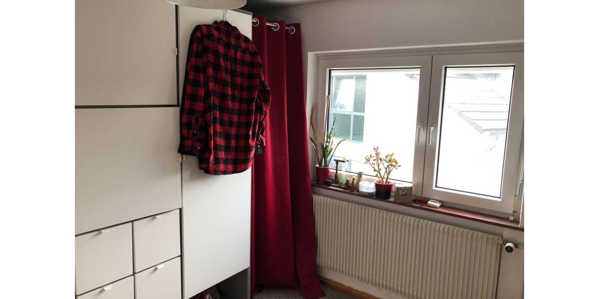 Provisionsfrei* von Privat: Mehrfamilienhaus mit großem Garten und zwei Garagen - Mehrfamilienhaus, Wohnhaus Mühltal | Angebot:27145805