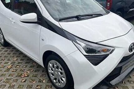 Toyota Aygo (X)