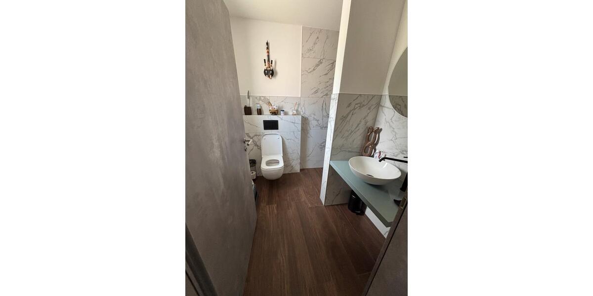 Einfamilienhaus Hohenburg - 6 Zimmer, 154 m&sup2;, 1.800&euro; | Angebot:26677327