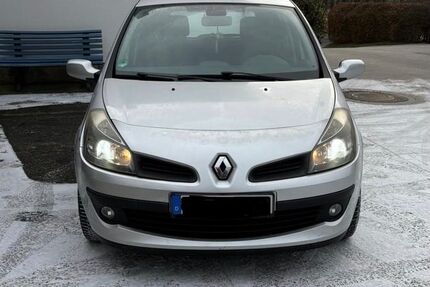 Renault Clio 164.000 km 2.850 &euro; Eichenzell 36124