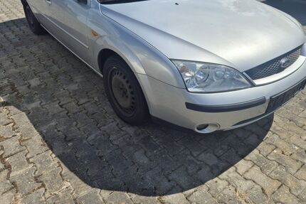Ford Mondeo 180.000 km 990 &euro; Limbach-Oberfrohna 09212