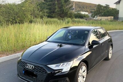 Audi A3 103.000 km 19.300 &euro; Grabfeld 98631