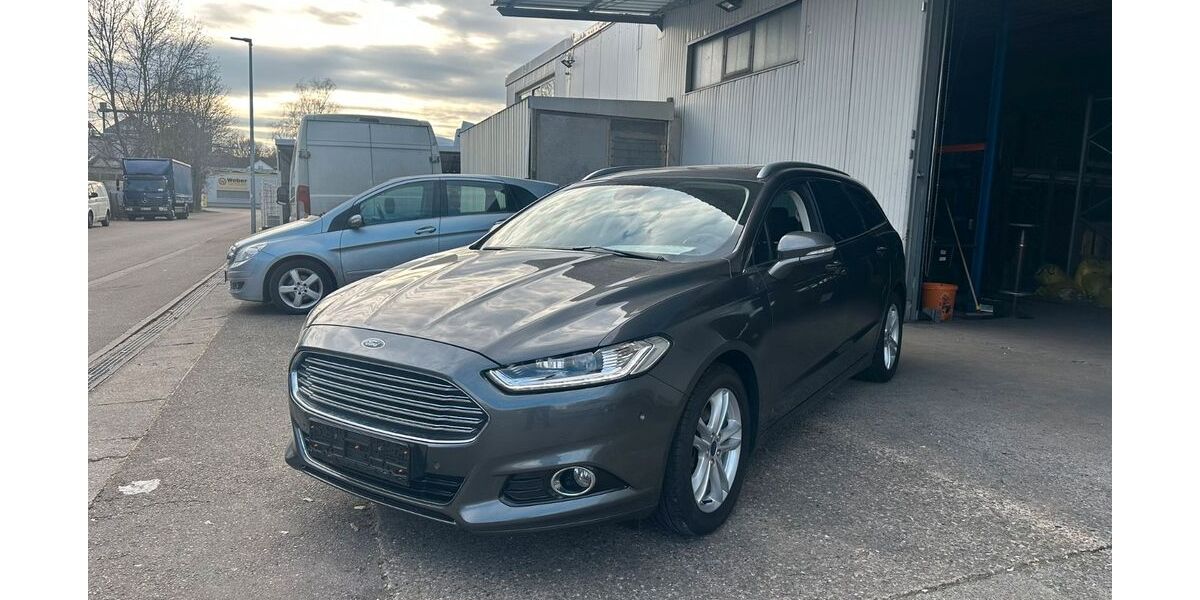 Ford Mondeo 209.000 km 7.999 &euro; Giengen An Der Brenz 89537
