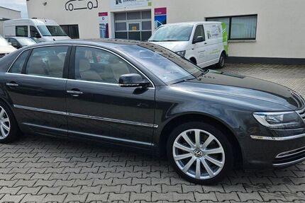 VW Phaeton