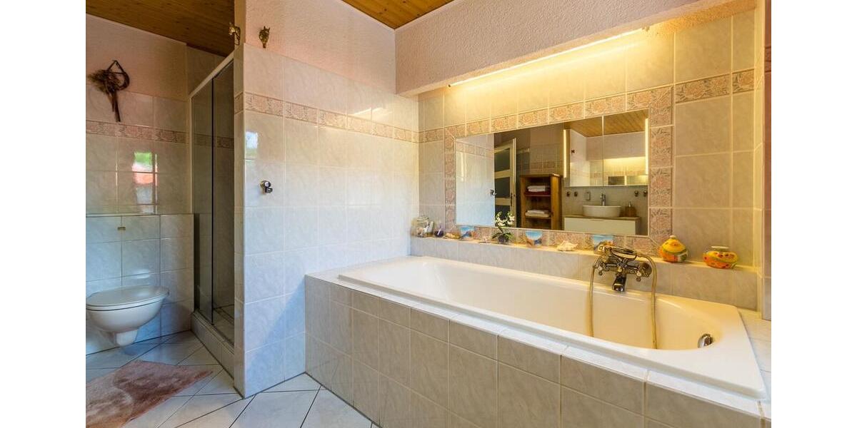 Bauernhaus, Landhaus Bad Segeberg - 7 Zimmer, 235 m&sup2;, 2.200&euro; | Angebot:25524517