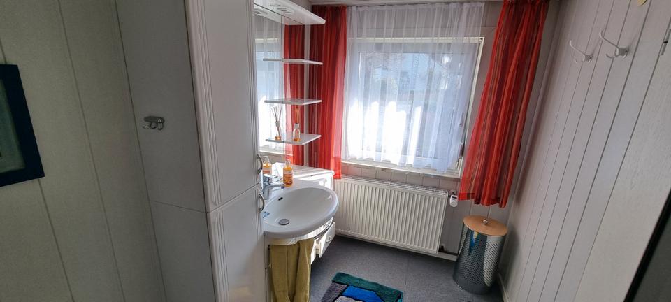 Einfamilienhaus Seesen - 7 Zimmer, 230 m&sup2;, 349.000&euro; | Angebot:26821649