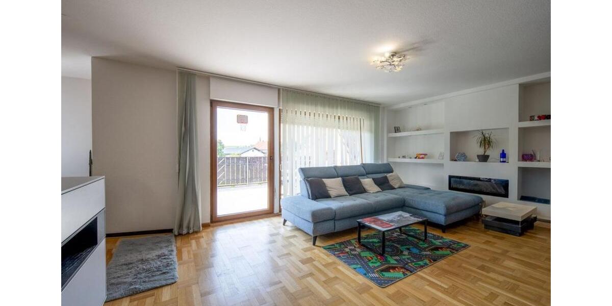 Komfort-Wohnung (SANIERT) 126qm + 32qm Balkon 5 zimmer
