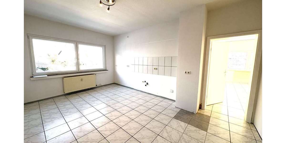 Vier Einheiten - Eine Chance ! Solides Investment in Herborn OT - Mehrfamilienhaus, Wohnhaus Herborn | Angebot:26738029