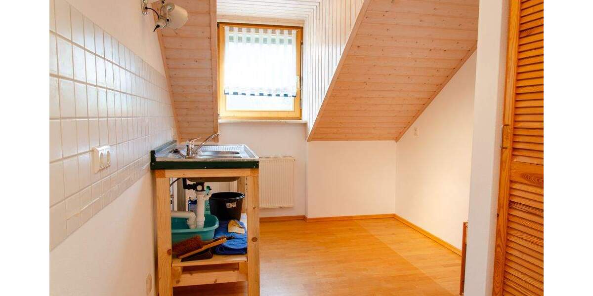 Einfamilienhaus Schnaittenbach - 5 Zimmer, 153 m&sup2;, 415.000&euro; | Angebot:25664084