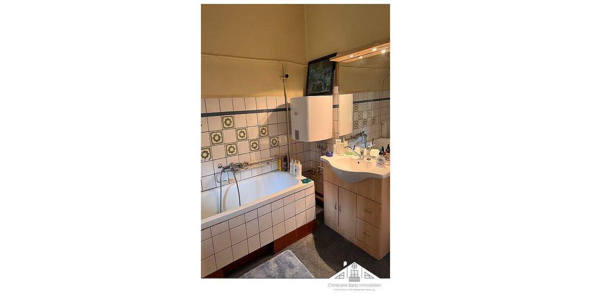 Mehrfamilienhaus, Wohnhaus Neukloster - 1 Zimmer, 254 m&sup2;, 223.750&euro; | Angebot:25779860