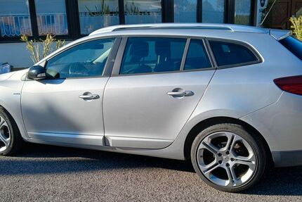 Renault Megane 129.000 km 5.999 &euro; Euskirchen 53879