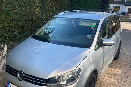 VW Touran 190.000 km 6.200 € Huglfing 82386