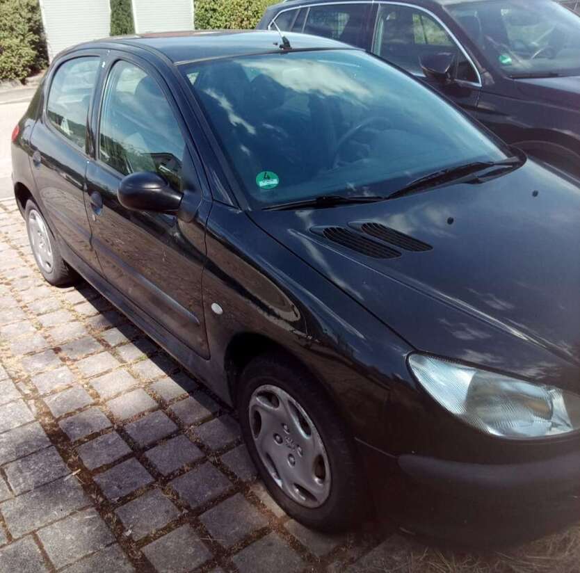 Peugeot 206 180.000 km 250 € Mönsheim 71297