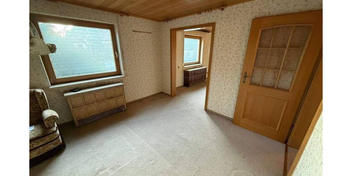 Doppelhaushälfte Bubenreuth - 1 Zimmer, 107 m&sup2;, 299.000&euro; | Angebot:26885654