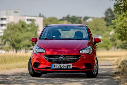 Opel Corsa 94.000 km 5.900 &euro; Neulingen 75245