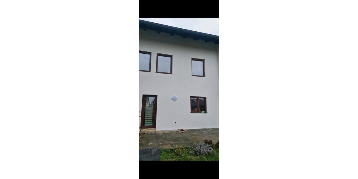 Einfamilienhaus Triftern - 10 Zimmer, 251 m&sup2;, 599.000&euro; | Angebot:27055079