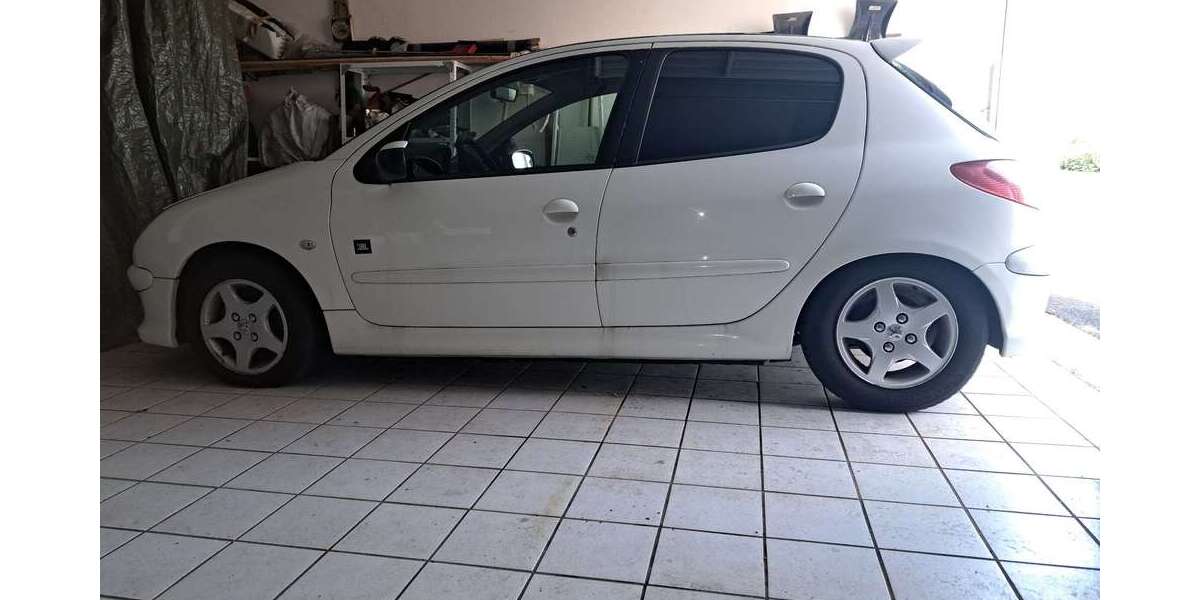 Peugeot 206 145.000 km 1.000 &euro; Westerburg 56457