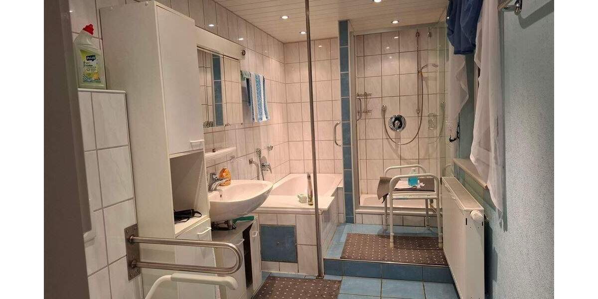 Reihenmittelhaus Thüngersheim - 5 Zimmer, 132 m&sup2;, 254.000&euro; | Angebot:25773569
