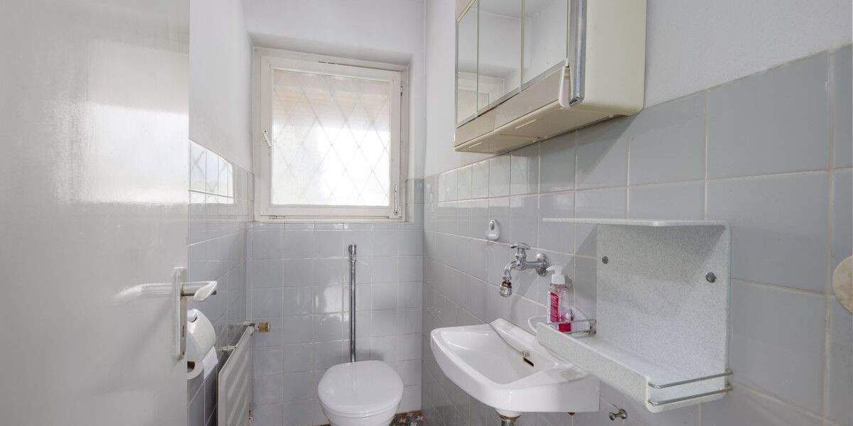 Einfamilienhaus Remchingen-Nöttingen Nöttingen - 5 Zimmer, 187 m&sup2;, 460.000&euro; | Angebot:24873997