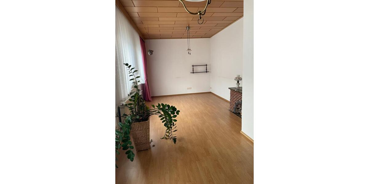 Doppelhaushälfte Oebisfelde-Weferlingen Weferlingen - 5 Zimmer, 95 m&sup2;, 150.000&euro; | Angebot:26255896