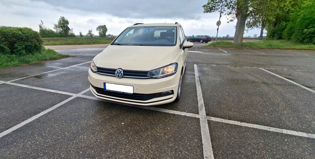 VW Touran 418.025 km 5.200 &euro; Oettingen 86732