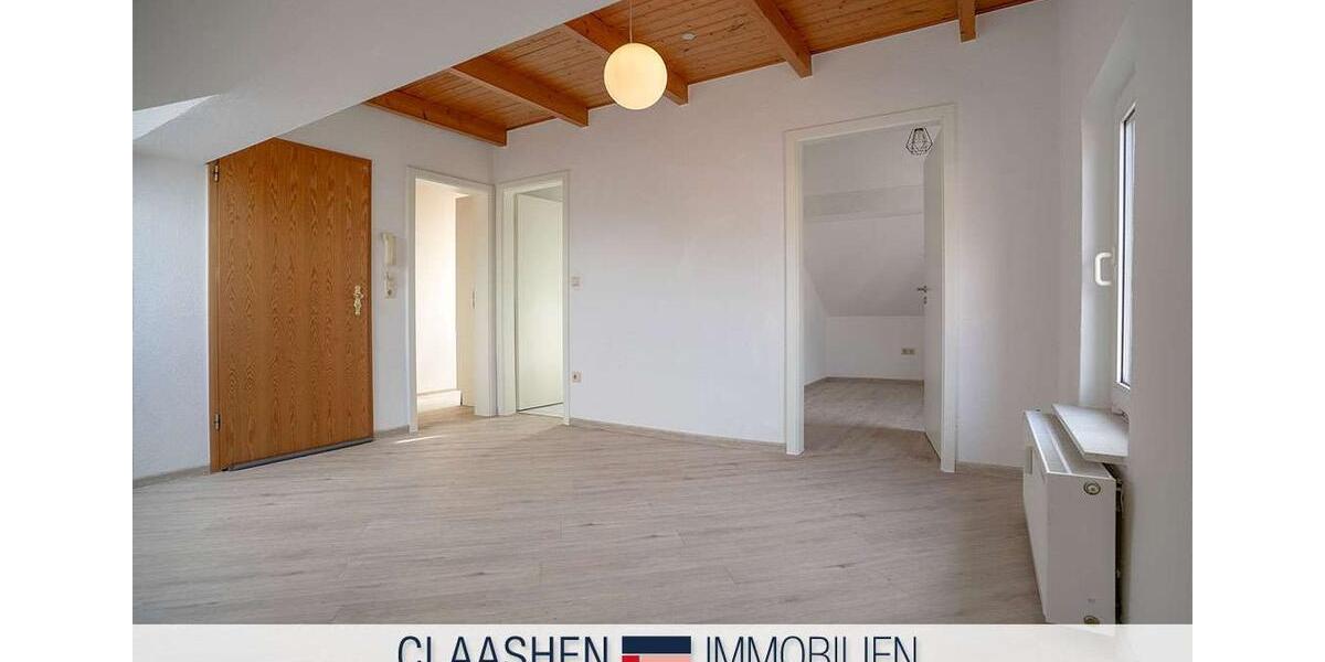 Dachgeschoßwohnung Hage - 2 Zimmer, 37 m&sup2;, 370&euro; | Angebot:25474169