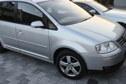 VW Touran 310.000 km 2.500 &euro; Schwenningen 78056