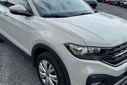 VW T-Cross 86.980 km 16.990 &euro; Boxberg 97944