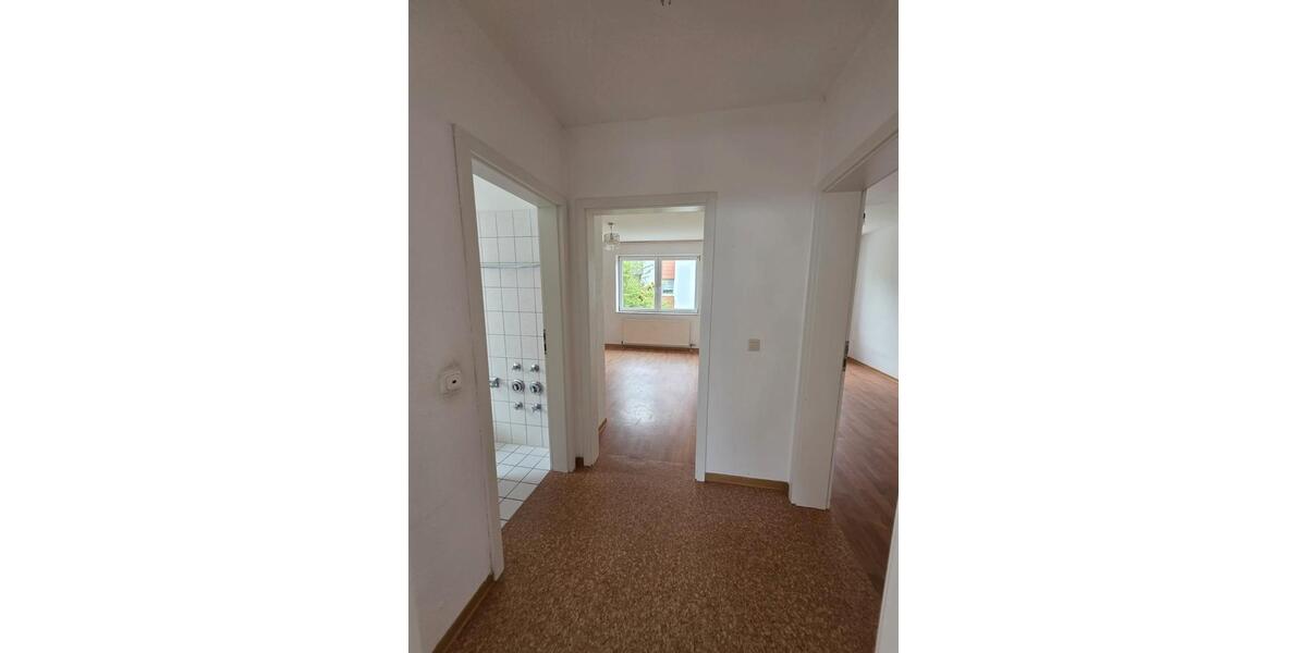 Erdgeschoßwohnung Hessisch Oldendorf - 3 Zimmer, 82 m&sup2;, 550&euro; | Angebot:26259112