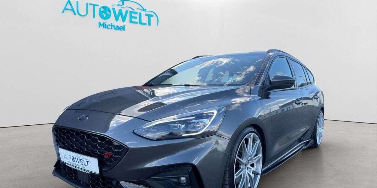 Ford Focus 82.378 km 19.990 &euro; Beckdorf 21643