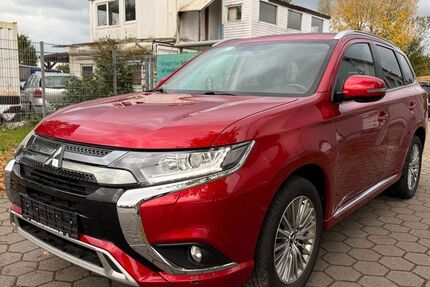 Mitsubishi Outlander 268.580 km 11.990 &euro; Hamburg 20539