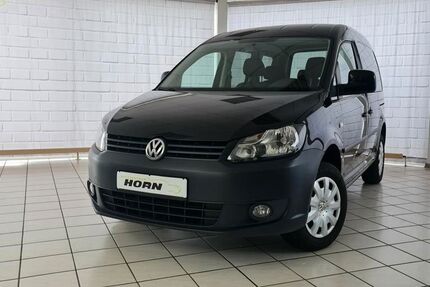 VW Caddy 149.352 km 10.990 &euro; Halberstadt 38820
