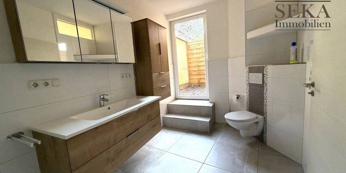 Etagenwohnung Hengersberg - 2 Zimmer, 83 m&sup2;, 154.000&euro; | Angebot:26274463