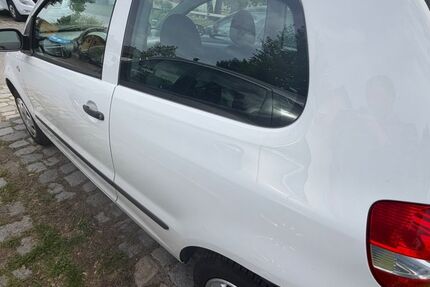 VW Fox 118.000 km 2.200 &euro; Regensburg 93057