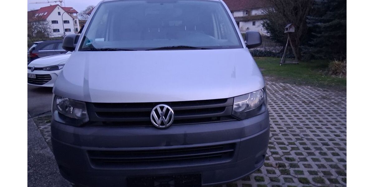 VW T5 Transporter 188.596 km 9.098 &euro; Vöhringen-Illerberg 89269
