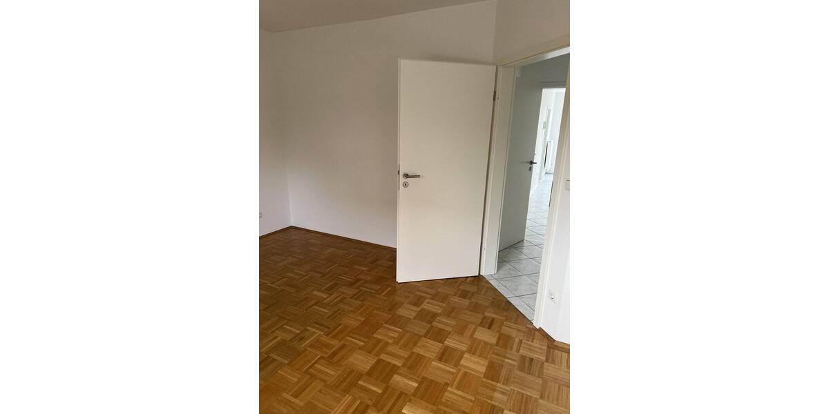 Mehrfamilienhaus, Wohnhaus Beratzhausen - 7 Zimmer, 203 m&sup2;, 695.000&euro; | Angebot:26389895