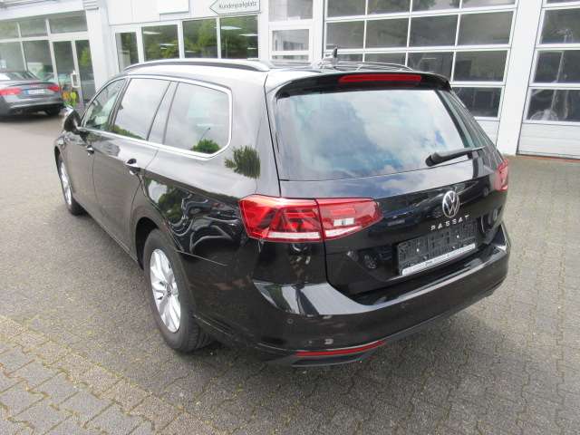 VW Passat Variant Business 2.0 TDI DSG NAVI AHK KAMER 171.140 km 17.988 &euro; Bergkamen 59192