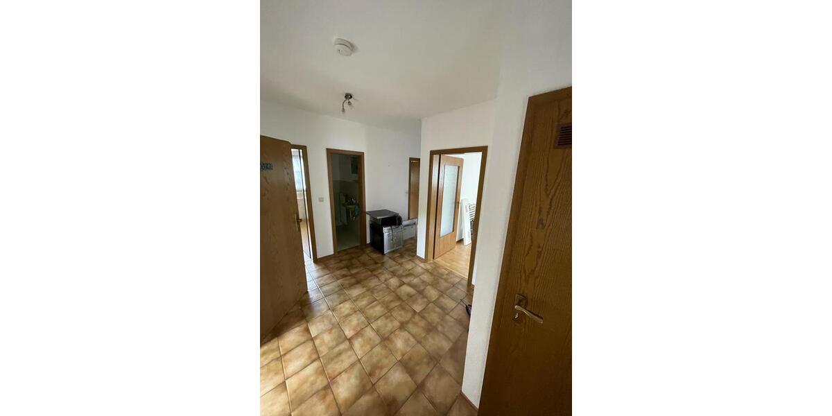 Dachgeschoßwohnung Koblenz Bubenheim - 4 Zimmer, 96 m&sup2;, 900&euro; | Angebot:26522600