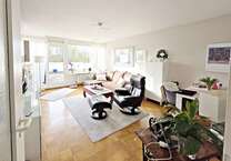 Wohnung zum Kaufen in Kiel 135.000 € 77 m²
